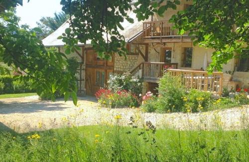 Attignat-Oncin House | Inviting Gite "La 5ème Saison" - Guest Rated 9.1/10