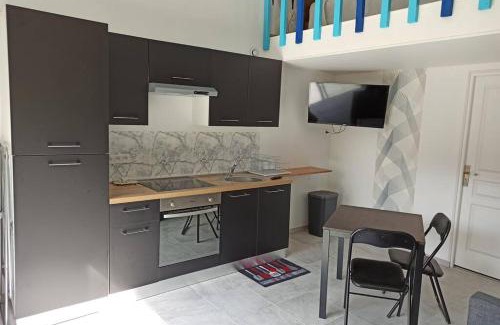 Floirac House | Child-Friendly Gite La Floiracaise with Great Reviews