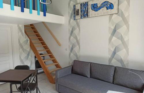Floirac House | Child-Friendly Gite La Floiracaise with Great Reviews
