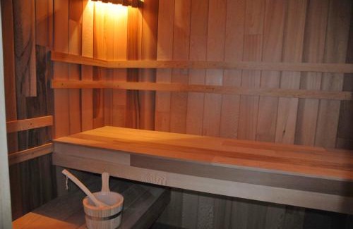 Noiseux House | Enjoy Family-Friendly Stays at Gite La Grange de Marcel