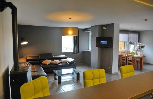 Noiseux House | Enjoy Family-Friendly Stays at Gite La Grange de Marcel