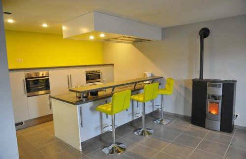 Noiseux House | Enjoy Family-Friendly Stays at Gite La Grange de Marcel