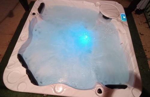 Journiac House | Gite la Rose: Family Retreat with Pool in Dordogne