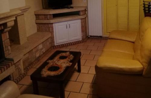 Journiac House | Gite la Rose: Family Retreat with Pool in Dordogne