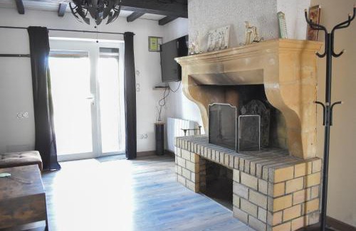 Tannay Apartment | Pet and Child Friendly Gite la Tann'yére - Rated 9.5/10