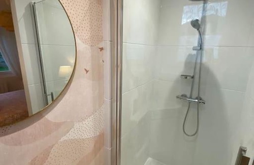 Brive-la-Gaillarde House | Oceanfront Gite-le-7: Guest Rated 9.8 for Families