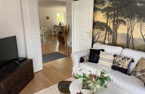 Brive-la-Gaillarde House | Oceanfront Gite-le-7: Guest Rated 9.8 for Families