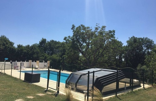 Terrasson-la-Villedieu House | Gite Le Couquet: Family-Friendly Retreat in Terrasson