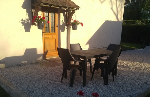 Bezu-la-Foret House | Gite Le Chat Huant / Entire home 2 bedrooms