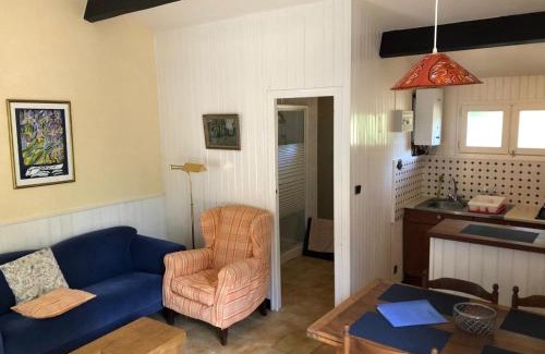 Varaignes House | Gite Le Fil De L'eau