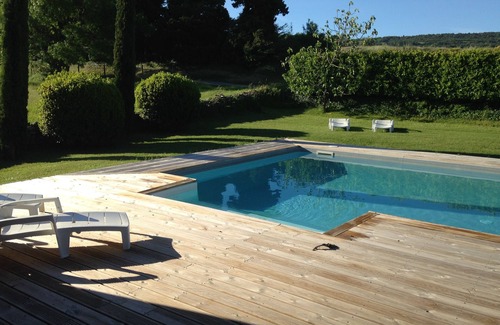 Chantemerle-les-Grignan House | Serene Gite le Gré with Pool and Ocean View Amenities