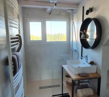 Epfig Apartment | Cozy Gite le K'lin d'Oeil with Oceanfront Views