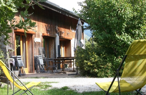 La Compote Ski Chalet | Gite Le Moulin Lanchette: 10/10 Retreat with Spa & Sauna