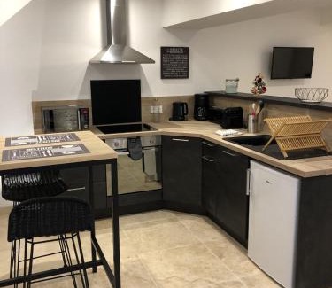 Mer Apartment | Cozy Gite Le Petit Relais: Guest Rated 8.9, Child Friendly