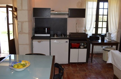 Le Tranger Cottage | Cozy Gite Le Tranger: Ideal for Families and Pets