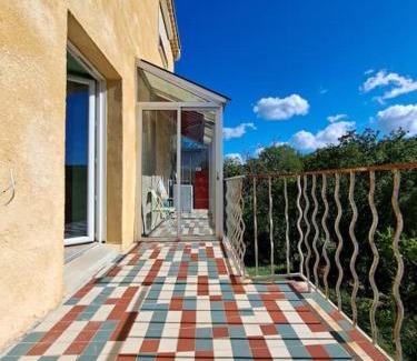 Le Teil House | Child-Friendly Retreat at GITE Les Boyettes - 8.7/10 Rated