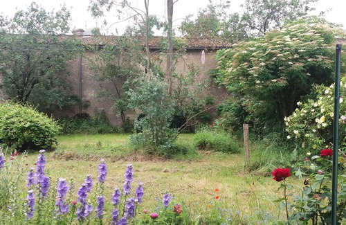 Azay-le-Brule House | Inviting Gite Les Demeures de Valette with Pool & Breakfast