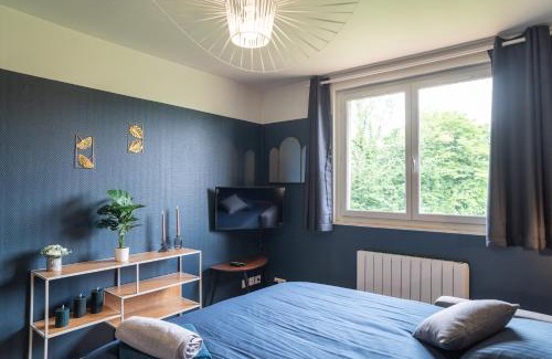 Saint-Josse Apartment | Relax at Gite "LES ORMES" - Scenic Views, Rated 9.1/10