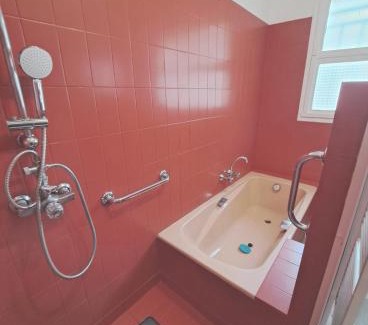Boulleret House | Inviting Gite Les Quat'vents: Child-Friendly Retreat