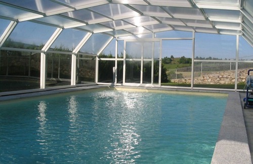 Lieutades Cottage | Gite Lieutadès: Ideal 2-Bedroom Retreat for Families