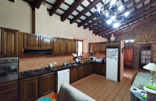 Llagostera Cottage | Gite Llagostera: Family-Friendly Getaway with Private Pool