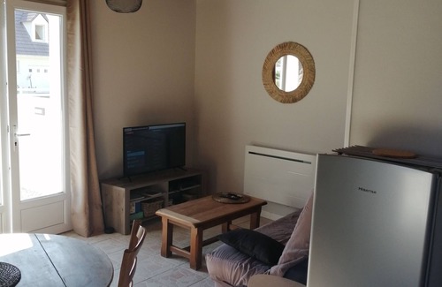 Surtainville House | Beachside Cottage: Pet Friendly with Hot Tub & Spa Access