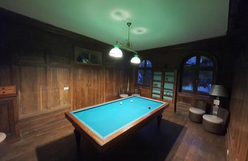 Vernou-sur-Brenne House | Experience Joy at Gite Longere for 15 near Chateau Jallanges