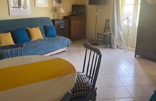 Bessas Other | Cozy Gite Lucie: Relaxing Terrace and Inviting Amenities