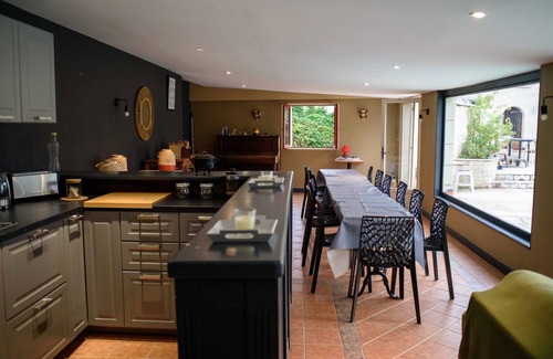 Doue-en-Anjou House | Gite Lunaben - Family-Friendly Retreat with Pool & Spa