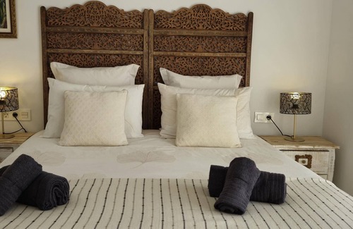 Marbella Cottage | Inviting Gite Marbella-Nueva Andalucía with Pool & Spa