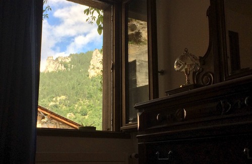 Sainte-Enimie House | Inviting Gite Martin-Pecheur: Breakfast & Kitchen Included