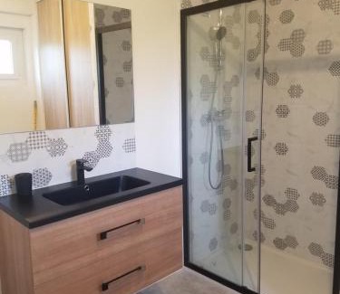 Buanes Apartment | Pet-Friendly Gite Matilon Near Eugénie les Bains