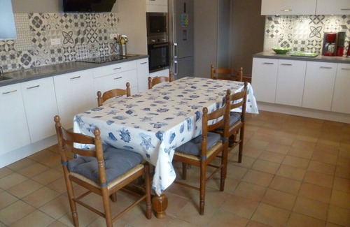 Landunvez House | Seaside Getaway: Gite Menhir with Ocean Views & Spa