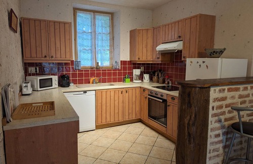 Meung-sur-Loire Cottage | Comfortable Gite Meung-sur-Loire: Ideal for Families and Groups