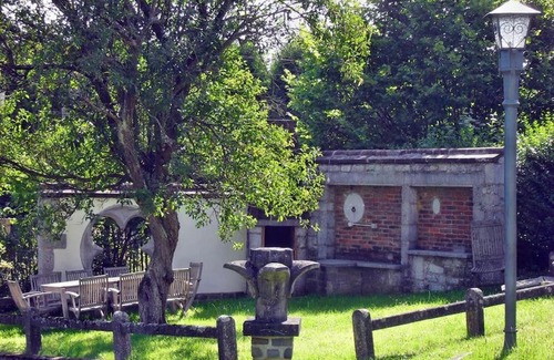Houyet House | Pet-Friendly Retreat at Gite Mosan - Rated 8.7/10