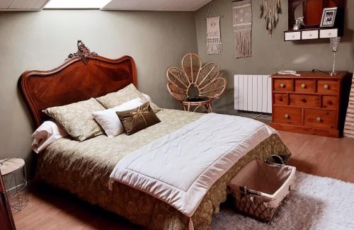 Barbaste House | Family-Friendly Gite Moulin de Lausseignan with Kitchen