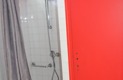Verruyes House | GITE N ° 12 WITHIN A GITE VILLAGE WITH HEATED POOL AND JACUZZI