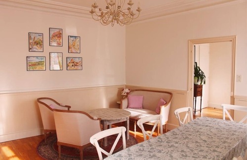 Nolay House | Cozy Gite Near Beaune with Breakfast & Family-Friendly Amenities