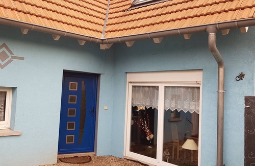 Leutenheim House | Cozy Gite Near Soufflenheim with Kitchen & Pet-Friendly Stay