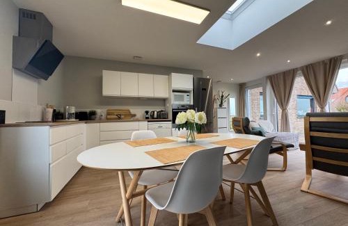 Marquillies House | Discover O'Calme: Guest Rated 9/10 with Dining Options