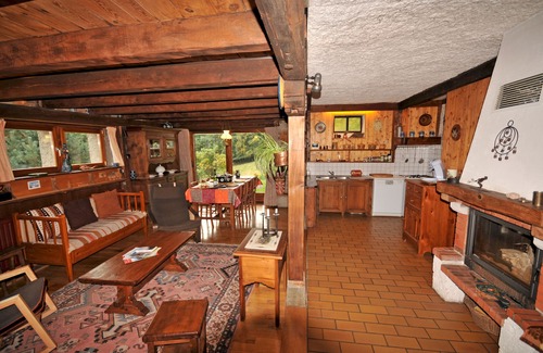 Muhlbach-sur-Munster Ski Chalet | Idyllic Cottage with Lake View Near Muhlbach Sur Munster
