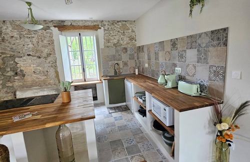 Villedubert House | Gite on the Canal du Midi, 10 minutes from Carcassonne