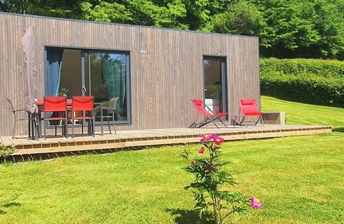 La Collancelle House | Gîte by the 16 Locks: Pool, Spa & Perfect 10/10 Rating
