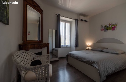 Generargues House | Relax at Gite Oustalet with Pool, Spa & Perfect 10 Score