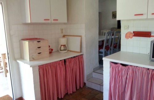 Gagnieres Apartment | Relaxing Gîte Pigne de Pin: Poolside Retreat for 5 Guests