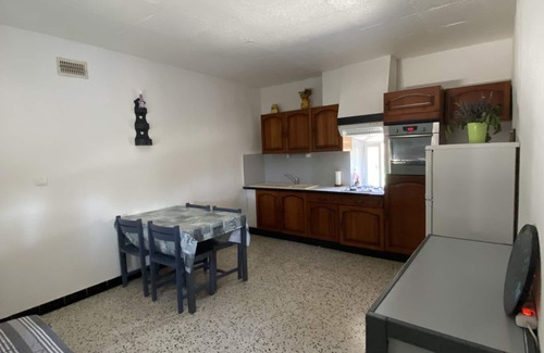 Orgnac-l'Aven Cottage | Relaxing Gite Magnanerie de la Maréchale with Pool & Views