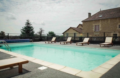 Thure Apartment | Inviting Retreat for 6 with Pools and Family-Friendly Perks