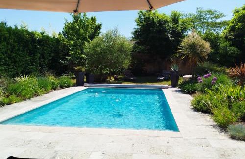 Saint-Loubes House | Beautiful Holiday Homes in Saint-Loubès with Ocean Views
