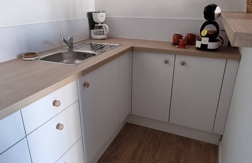 Merignac House | Convenient Gite Near Mérignac Airport for Families