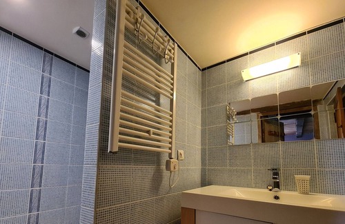 Rivarennes Cottage | Spacious Gite Rivarennes with Pool and Family-Friendly Comfort